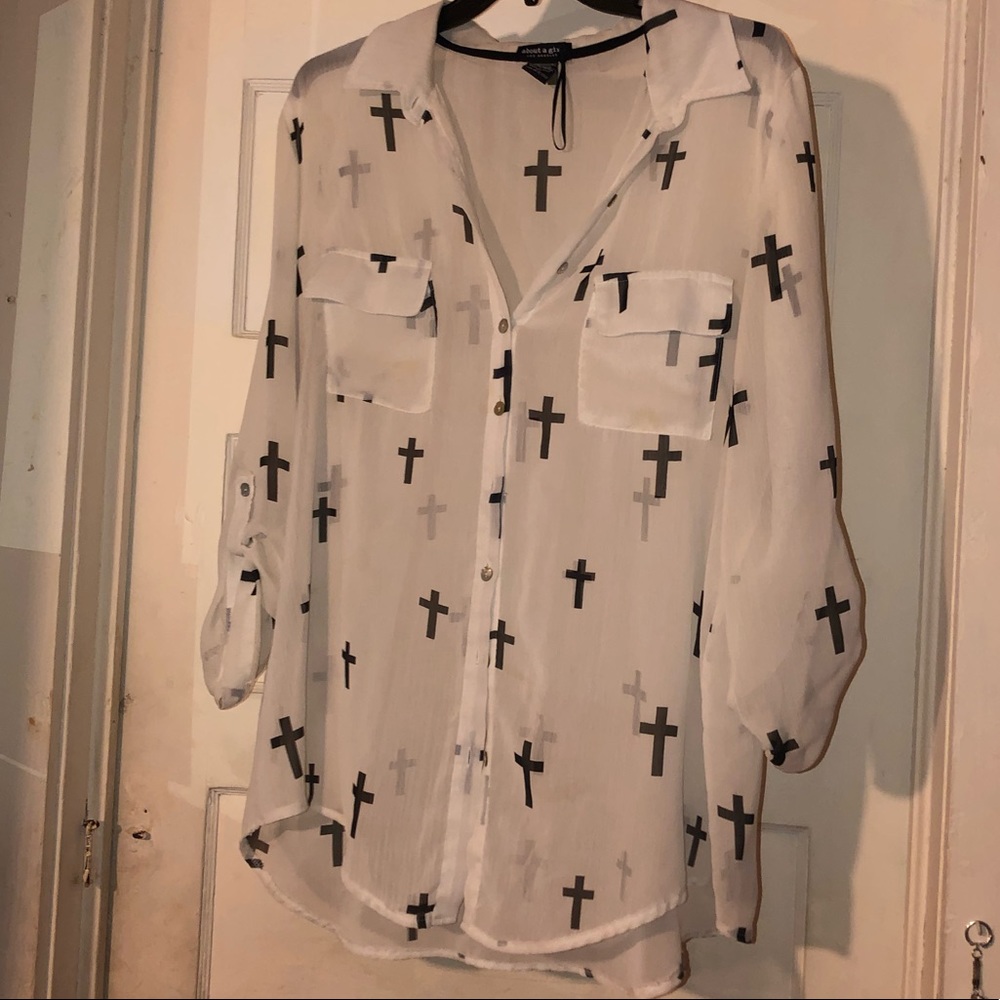 🌼White & black Cross Blouse